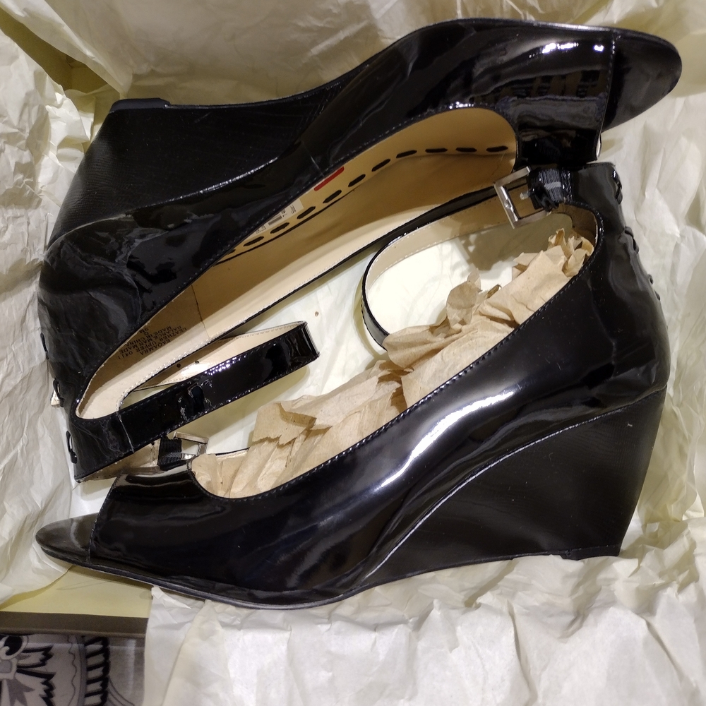 Enzo Angiolini Black Wedge Shoes